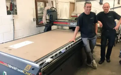 CNC : fixer la matière au plateau