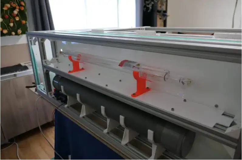 Quand changer le tube CO2 de sa découpe laser ?